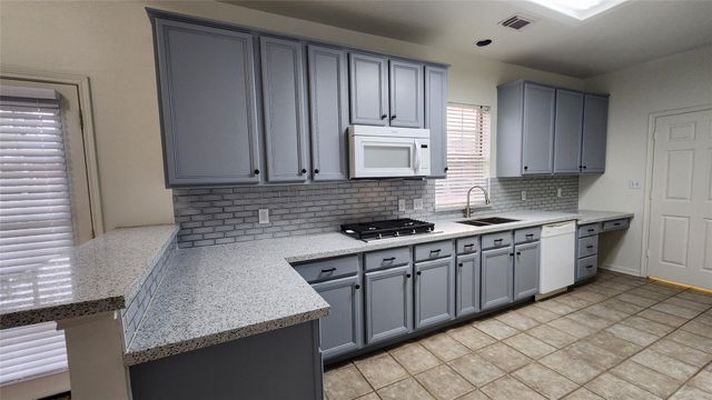 31330 Capella Circle, Tomball, TX 77375