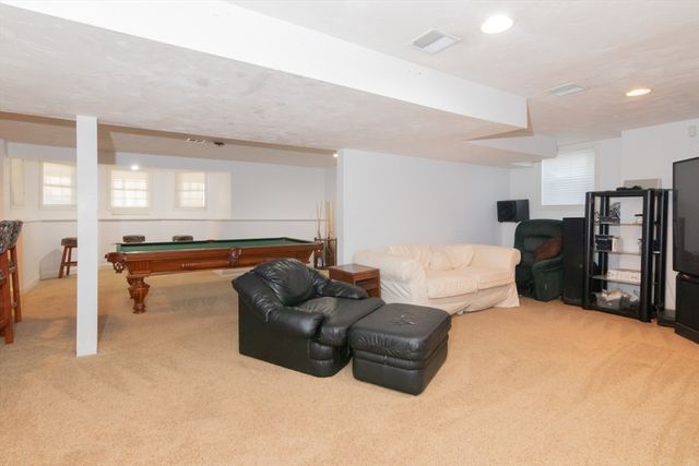 12 Kristen Circle, North Attleboro, MA 02760