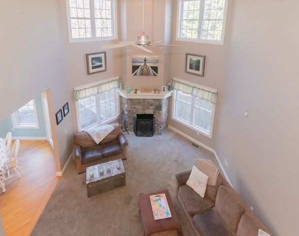 12 Kristen Circle, North Attleboro, MA 02760