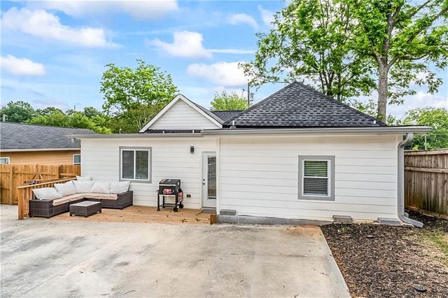 620 Echo Street NW, Atlanta, GA 30318