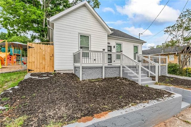 620 Echo Street NW, Atlanta, GA 30318