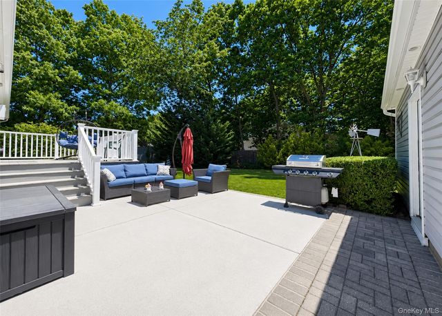 65 Winston Drive, Shirley, NY 11967