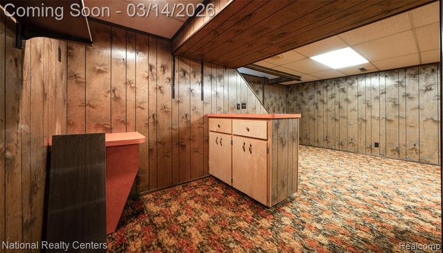 90 Willow Way, Waterford, MI 48328