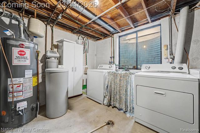 90 Willow Way, Waterford, MI 48328