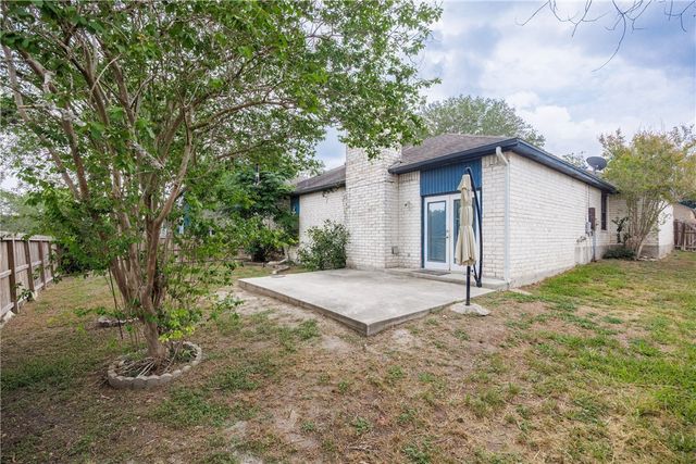 4313 Wolf Creek Ct, Corpus Christi, TX 78410