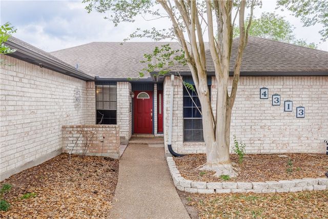 4313 Wolf Creek Ct, Corpus Christi, TX 78410