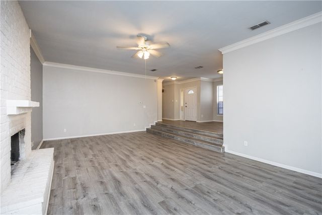 4313 Wolf Creek Ct, Corpus Christi, TX 78410