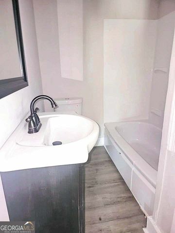 1555 Dexter Avenue, Macon, GA 31204