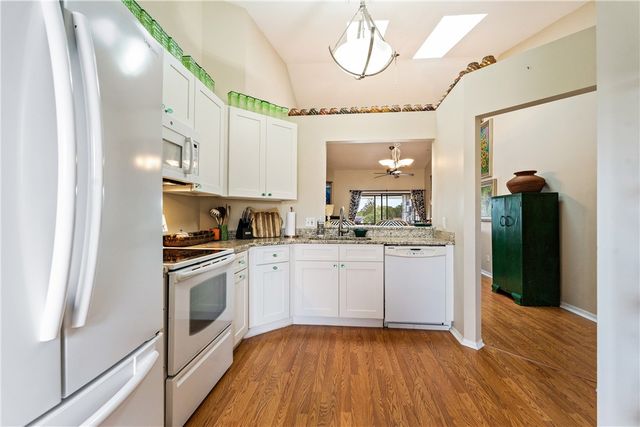 6180 S Mirror Lake Drive 518, Sebastian, FL 32958