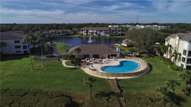 6180 S Mirror Lake Drive 518, Sebastian, FL 32958