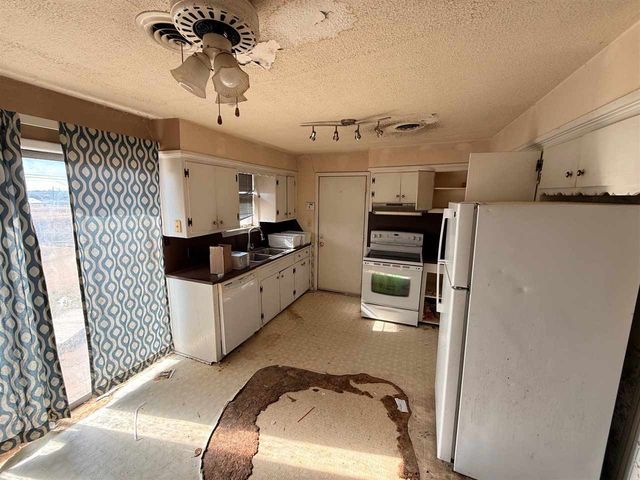 72 SW 45th St, Lawton, OK 73505