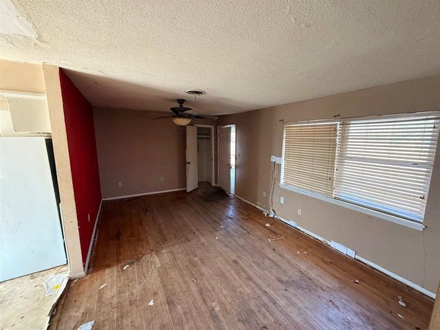 72 SW 45th St, Lawton, OK 73505