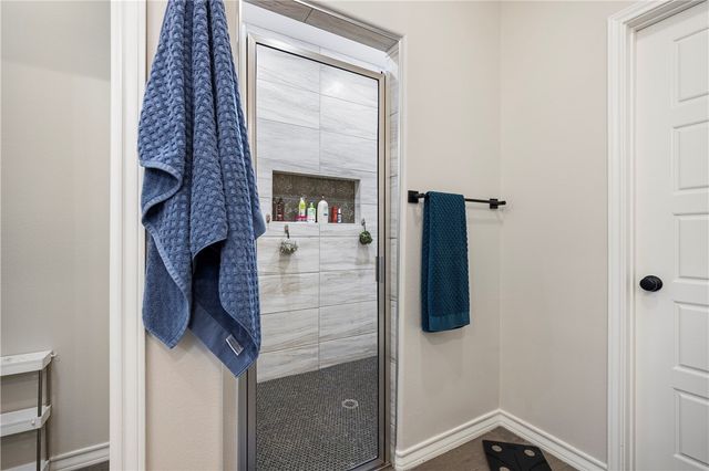 105 John Russell Dr, Portland, TX 78374