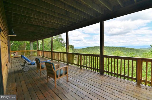 2152 SUPINLICK RIDGE RD, Broadway, VA 22815