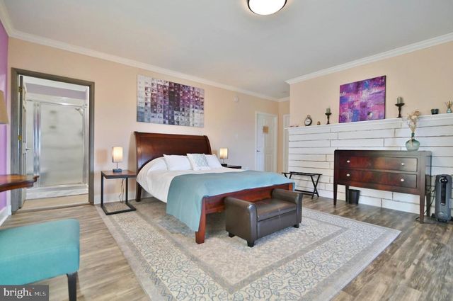 2152 SUPINLICK RIDGE RD, Broadway, VA 22815
