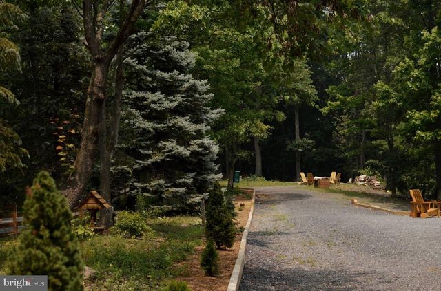 2152 SUPINLICK RIDGE RD, Broadway, VA 22815
