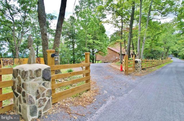 2152 SUPINLICK RIDGE RD, Broadway, VA 22815