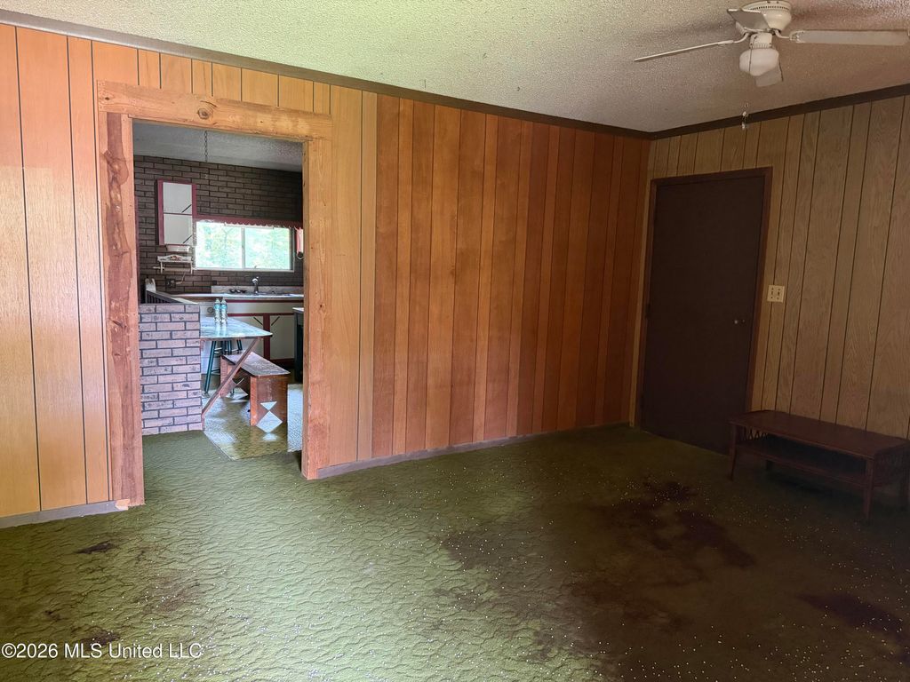 8 County Road 529, Como, MS 38619 — photo 4