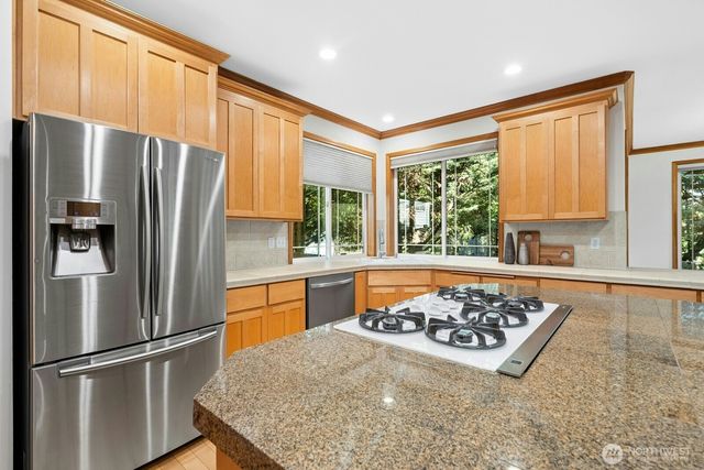 11612 NE 107th Lane, Kirkland, WA 98033