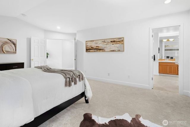 11612 NE 107th Lane, Kirkland, WA 98033