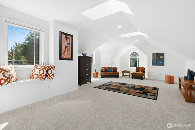 11612 NE 107th Lane, Kirkland, WA 98033