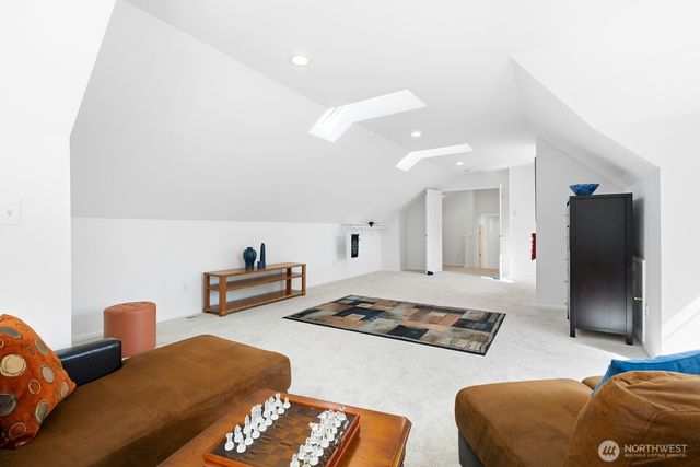 11612 NE 107th Lane, Kirkland, WA 98033