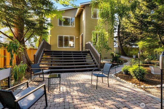 11612 NE 107th Lane, Kirkland, WA 98033
