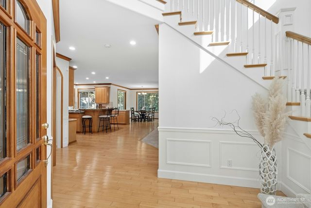 11612 NE 107th Lane, Kirkland, WA 98033