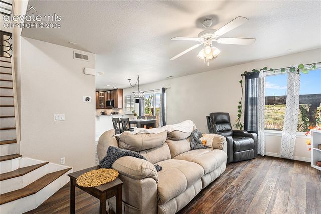 618 Cowboy Way, Canon City, CO 81212