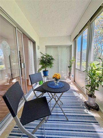 1203 Bahama Bnd G1, Coconut Creek, FL 33066