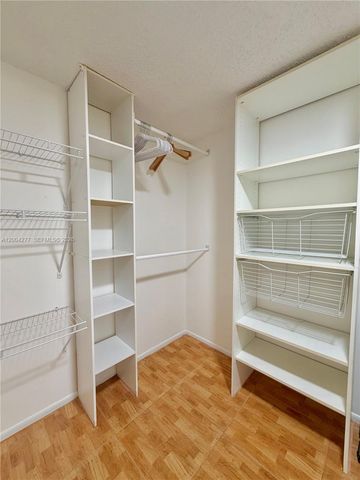 1203 Bahama Bnd G1, Coconut Creek, FL 33066