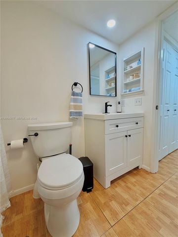 1203 Bahama Bnd G1, Coconut Creek, FL 33066