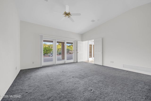 6310 N Cadena De Montanas, Tucson, AZ 85718