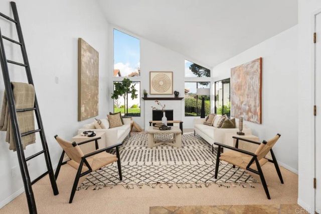 723 Camino Santa Barbara, Solana Beach, CA 92075