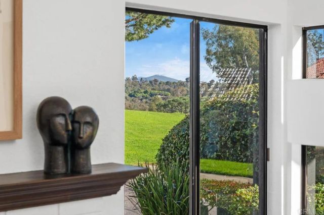 723 Camino Santa Barbara, Solana Beach, CA 92075