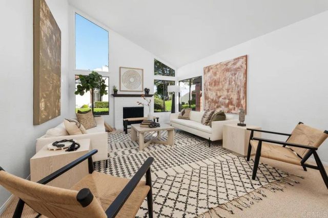 723 Camino Santa Barbara, Solana Beach, CA 92075