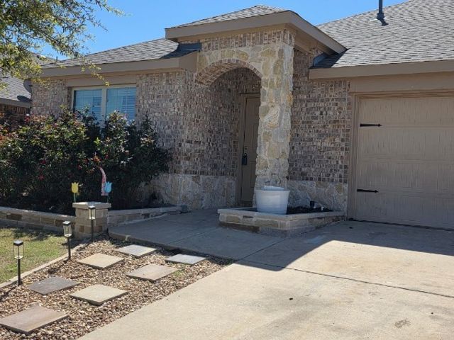 1703 Sorghum Drive, Princeton, TX 75407