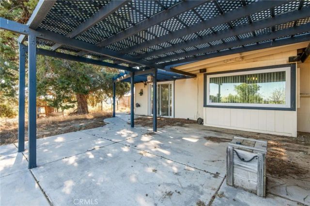 8623 Gobi Road, Phelan, CA 92371