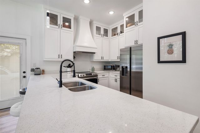 185 Barcelona Street, Payne Springs, TX 75156