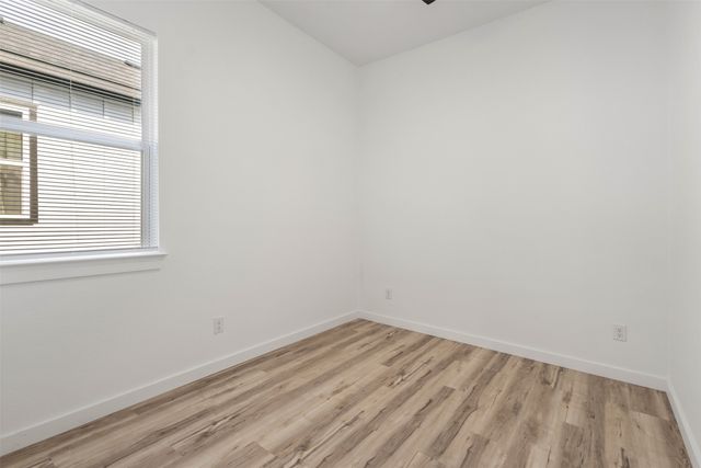 185 Barcelona Street, Payne Springs, TX 75156