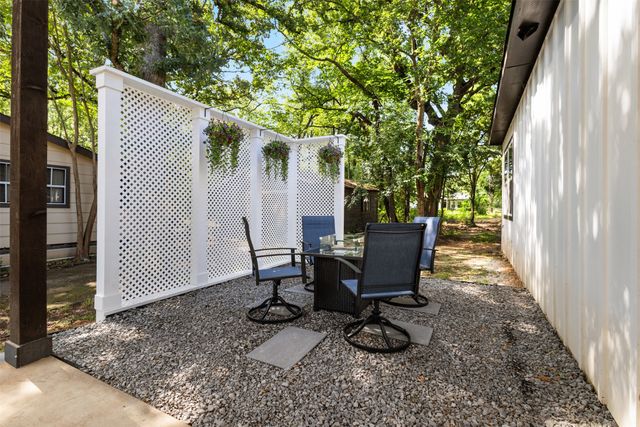 185 Barcelona Street, Payne Springs, TX 75156