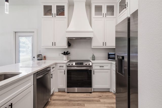 185 Barcelona Street, Payne Springs, TX 75156