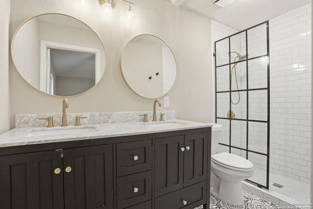 6432 Forest Village, San Antonio, TX 78250