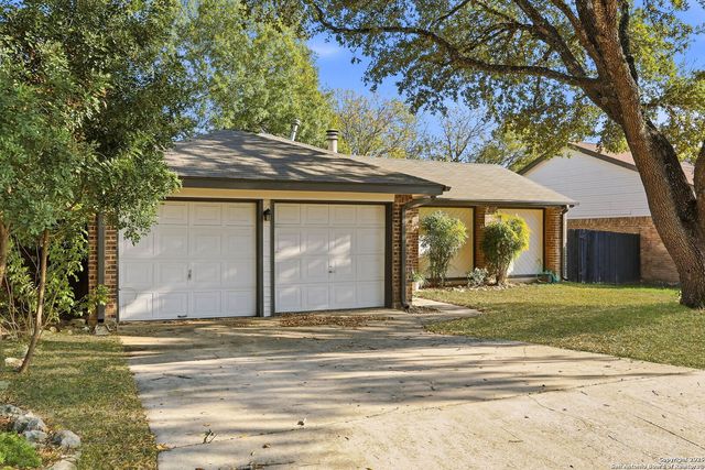 6432 Forest Village, San Antonio, TX 78250