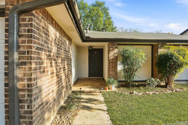 6432 Forest Village, San Antonio, TX 78250