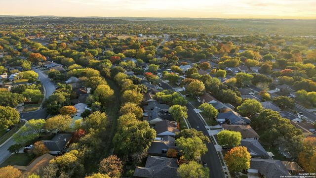 6432 Forest Village, San Antonio, TX 78250