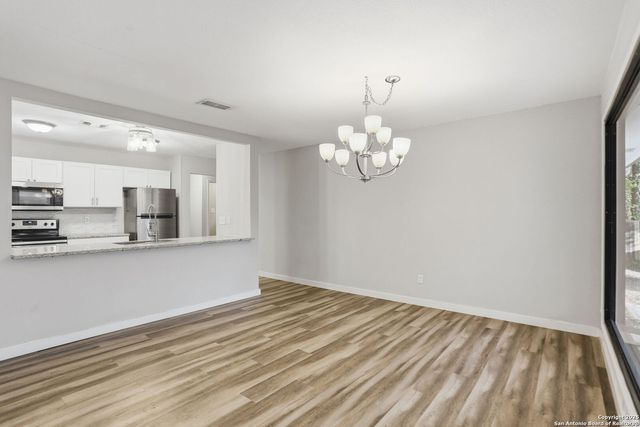 6432 Forest Village, San Antonio, TX 78250