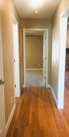 2301 W Camino Alto Street, Springfield, MO 65810