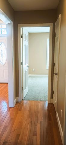 2301 W Camino Alto Street, Springfield, MO 65810