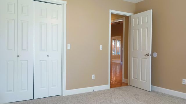 2301 W Camino Alto Street, Springfield, MO 65810